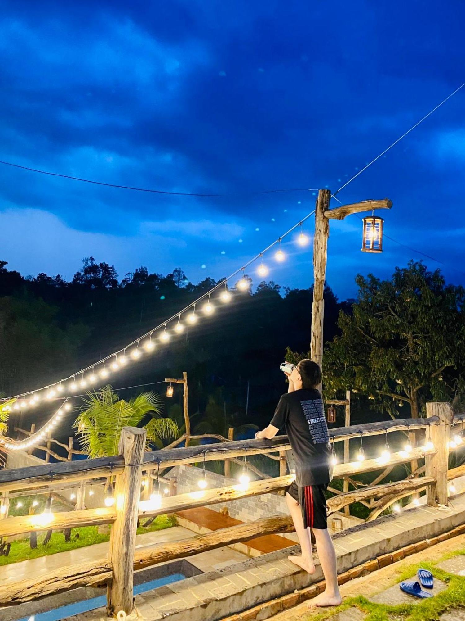 An Nhien Farm - Venuestay Buon Ma Thuot Bagian luar foto